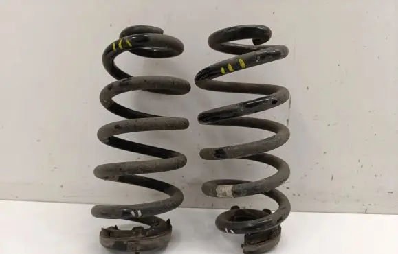Skoda Enyaq iV Rear coil spring 1EA511103F