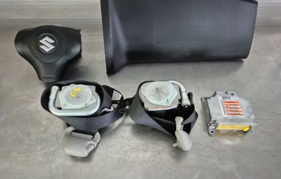 Suzuki Grand Vitara II Airbag set with panel 