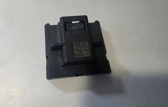Opel Zafira C Headlight ballast module Xenon 130732934100