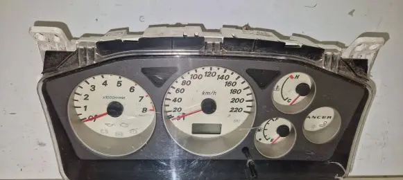 Mitsubishi Lancer Speedometer (instrument cluster) 769219770