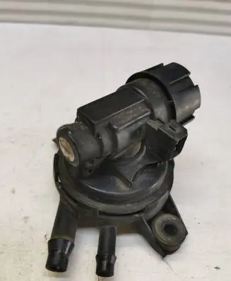 BMW 5 E60 E61 Turbo solenoid valve 95BB9C915 5K24A