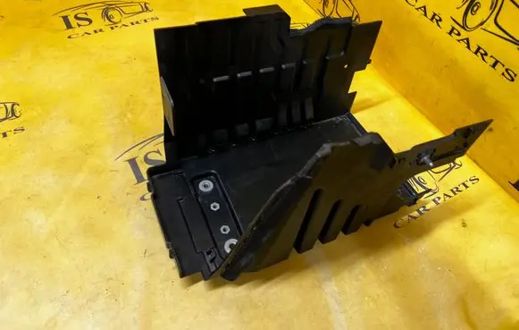 Land Rover Discovery 5 Battery box tray K8D2-10723-AC K8D210723AC