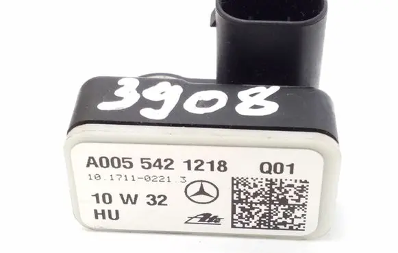 Mercedes-Benz E C207 W207 Airbag deployment crash/impact sensor A0055421218