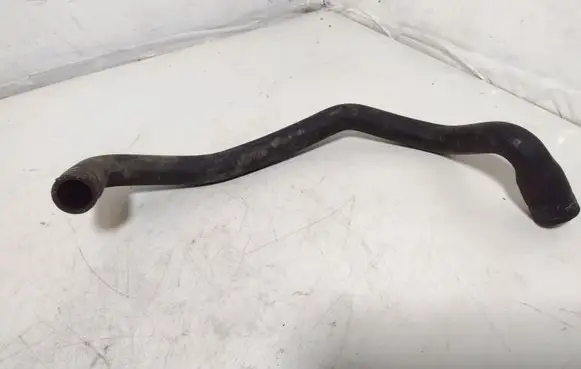 Mercedes-Benz ML W164 Engine coolant pipe/hose