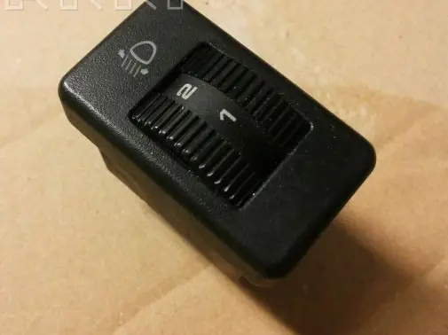 Volkswagen PASSAT B3 Headlight level height control switch 357941333