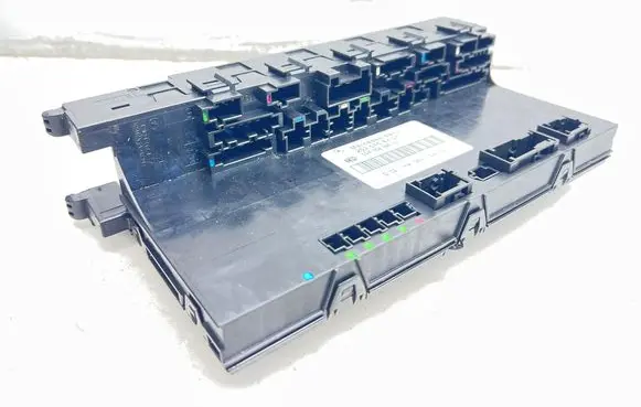 Mercedes-Benz CLC CL203 Fuse module 2035454701 5DK00848675