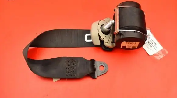 Toyota Corolla Verso E110 Front seatbelt 73560-0F020