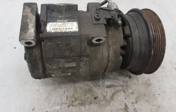 Toyota Avensis T220 Air conditioning (A/C) compressor (pump) 4472203435