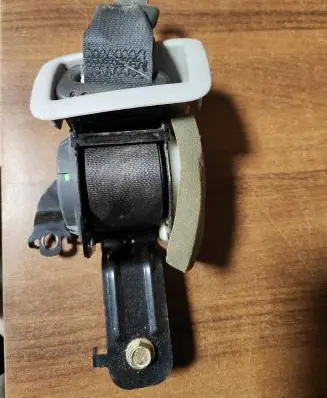 Mazda 6 Middle seatbelt (rear) C7466