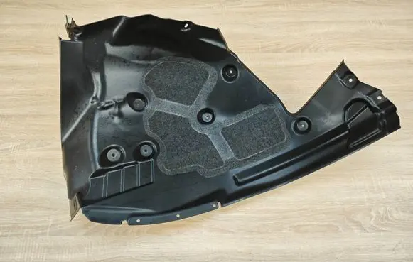 BMW 8 G16 Front wheel arch liner splash guards 7423771