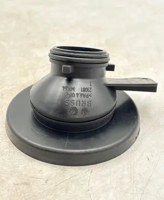 BMW 3 E90 E91 Oil filler cap 7810585 11127810585