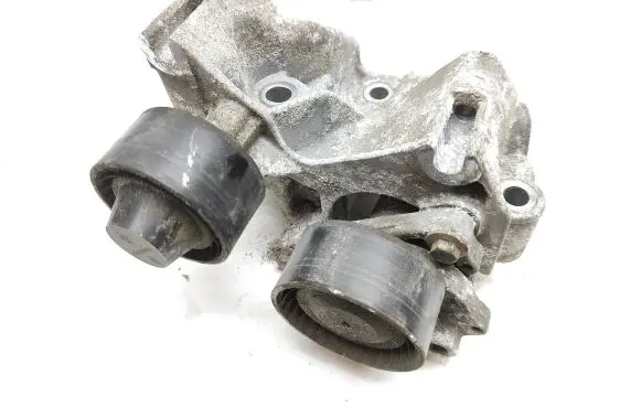 Renault Trafic III (X82) Generator/alternator bracket 7505357R
