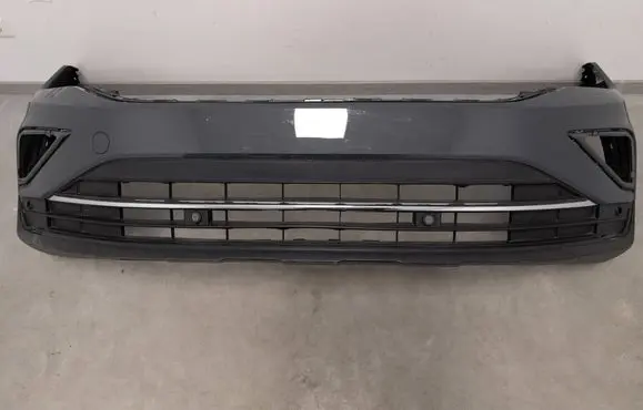 Volkswagen Tiguan Front bumper 5NA807221C