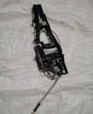 BMW 3 F30 F35 F31 Rear door exterior handle/bracket 7332267