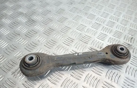 BMW 1 E81 E87 Rear upper control arm/wishbone 6765425
