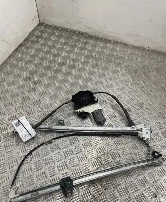Audi Q7 4L Front door window regulator with motor 4L0959801B