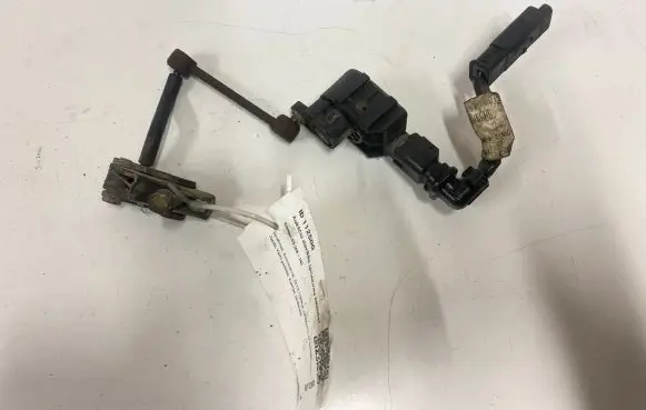 Citroen C5 Headlight/headlamp level sensor 