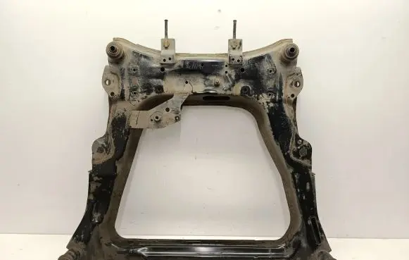 Nissan Juke I F15 Front subframe