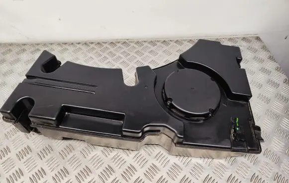 Audi Q7 4M Subwoofer speaker 4M0035621