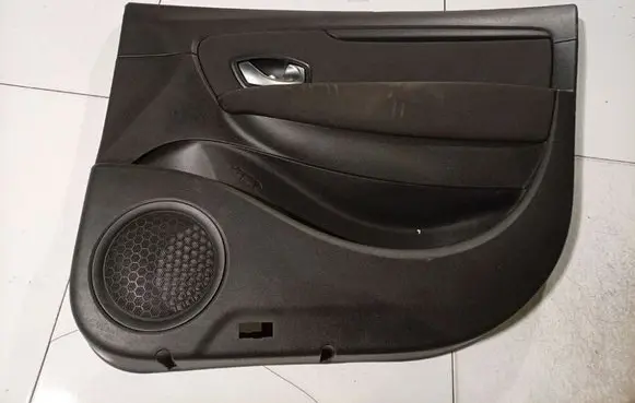 Renault Scenic III - Grand scenic III Front door card panel trim 809000456R