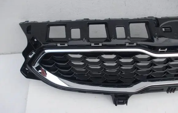 KIA Ceed Front bumper upper radiator grill 86350J7010