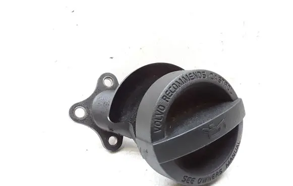 Volvo V70 Oil fill pipe 30777537