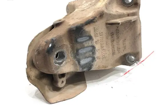 BMW 3 GT F34 Engine mounting bracket 6859416