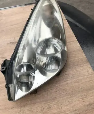 Toyota Corolla Verso AR10 Headlight/headlamp