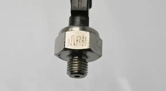 Opel Vectra C Fuel pressure sensor 24418424