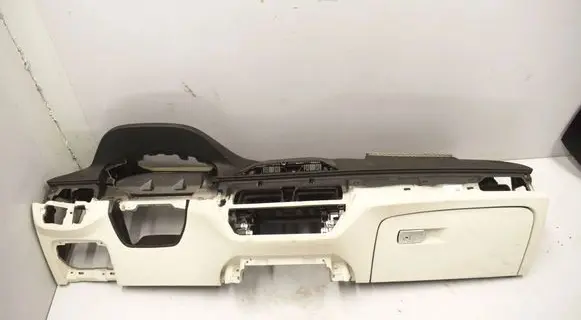 BMW 5 G30 G31 G38 Dashboard 9868771 51459868771 9624576