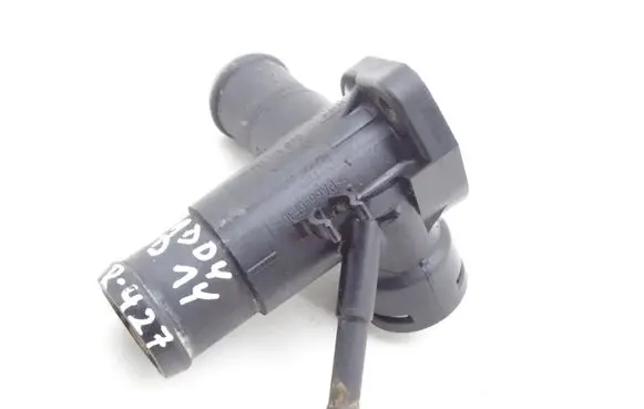 Volkswagen Caddy Engine coolant pipe/hose 068121133AE