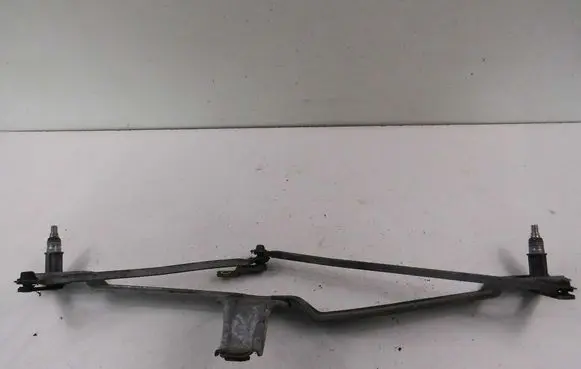 Volkswagen Jetta II Front wiper linkage 191955605