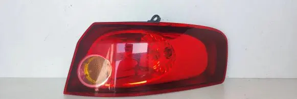 Fiat Croma Rear/tail lights 27492201 32950g