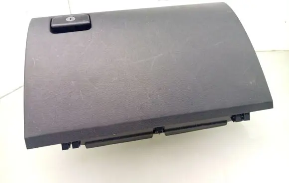 Toyota Avensis T270 Glove box set 5555005090