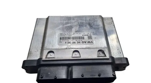 Volkswagen Golf VII Engine control unit/module 04E907309A 0261S07726