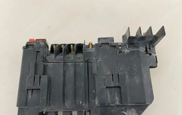 Mercedes-Benz S W221 Fuse module A2215400850