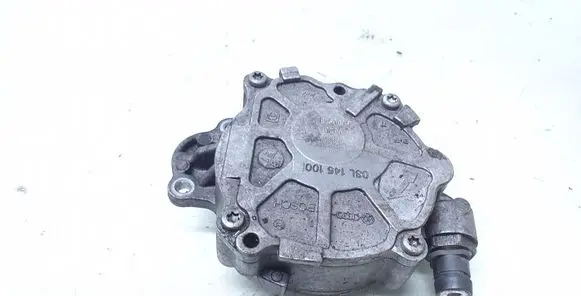 Volkswagen PASSAT B6 Vacuum pump 03L145100