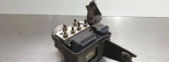 Opel Insignia A ABS Pump 13316697 16817008 16312208