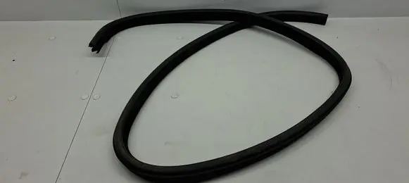 Rubber seal rear door