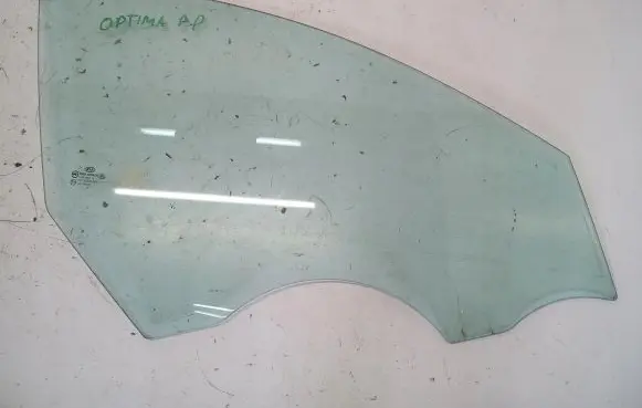 KIA Optima Front door window glass four-door