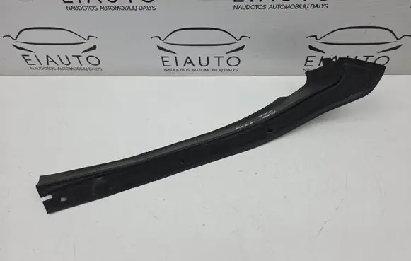 Fender end trim