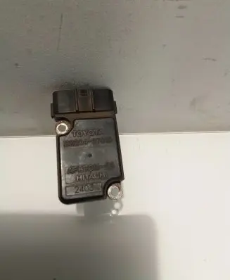 Toyota RAV 4 (XA20) Mass air flow meter 2220427010 AFH70M23