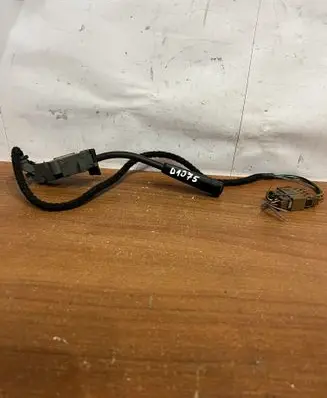 Mercedes-Benz E W210 Cruise control switch 2105400645 D1075