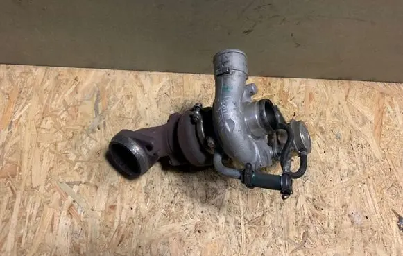 Iveco Daily 35 - 40.10 Turbo 504340181 1010428 4913505122