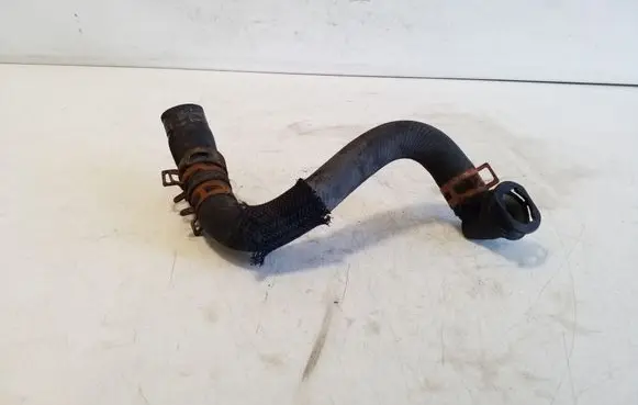 Suzuki Grand Vitara II Engine coolant pipe/hose