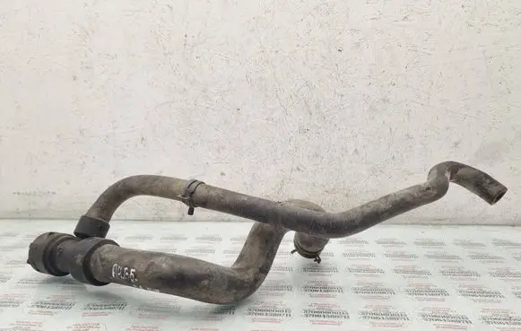 Audi A4 S4 B5 8D Engine coolant pipe/hose 8D0121055F