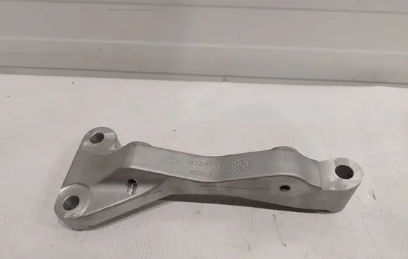 Chrysler Pacifica Driveshaft support bearing bracket 52123981AA