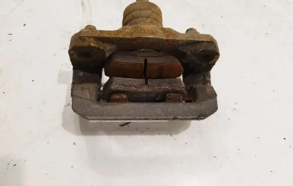 Nissan Pathfinder R51 Rear brake caliper