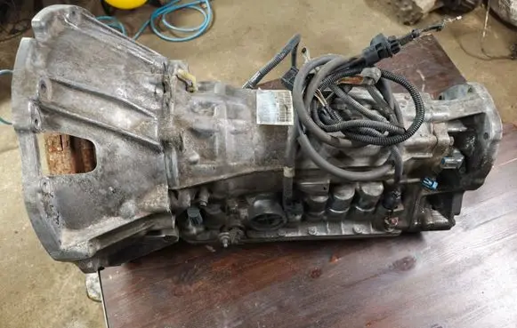 Jeep Cherokee XJ Automatic gearbox 52104210AB