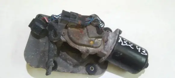 Mitsubishi Colt Wiper motor